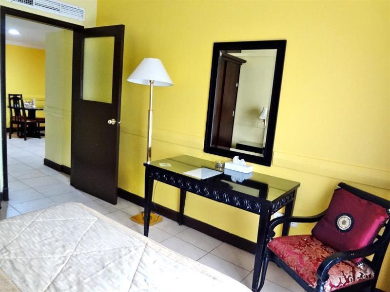 Deebaj Al Khabisi Plaza Apart otel Dubai Dış mekan fotoğraf